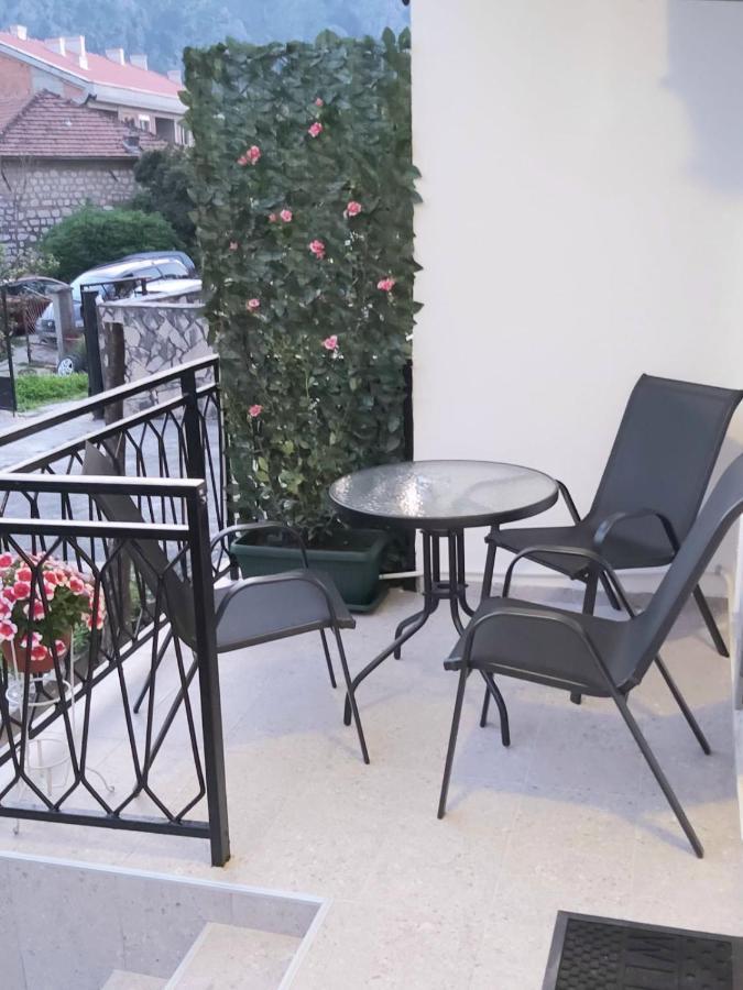 Apartment Marina 2 Kotor Eksteriør billede