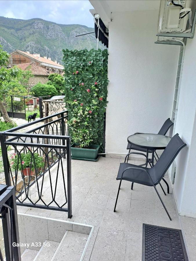 Apartment Marina 2 Kotor Eksteriør billede