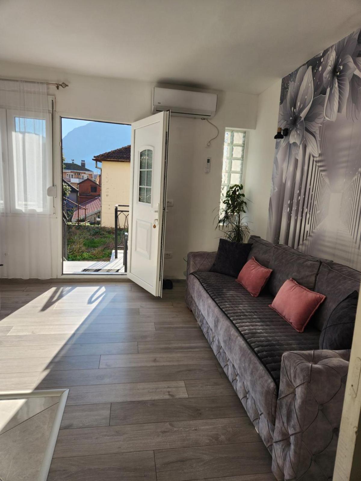 Apartment Marina 2 Kotor Eksteriør billede